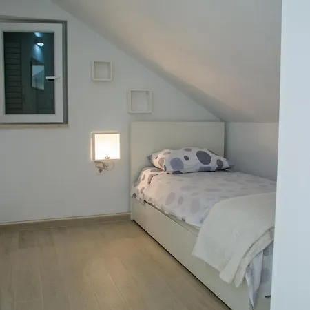 Apartman Ma_lu Pucisca